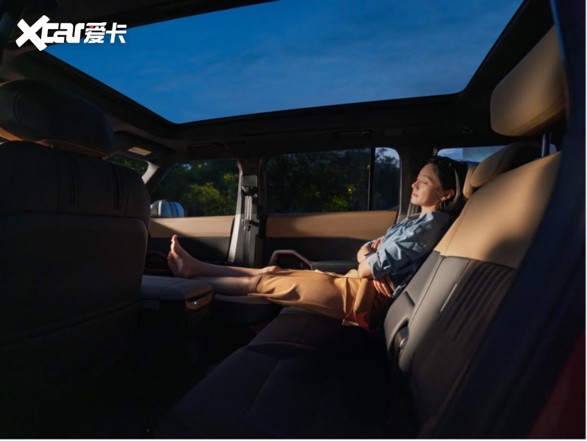 限时赠送行业首创一键升顶露营选装包AG真人平台福特智趣烈马盲订开启(图8)