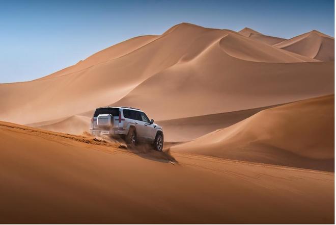 17 Max+版上市通勤露营穿越全搞定AG真人娱乐售价3699万元!猛士M8(图8) 17 Max+版上市通勤露营穿越全搞定AG真人娱乐售价3699万元!猛士M8(图8)