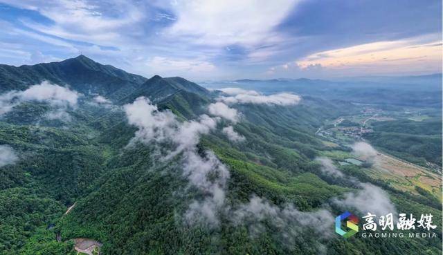 ！皂幕山靠“多元体验”强势出圈AG真人国